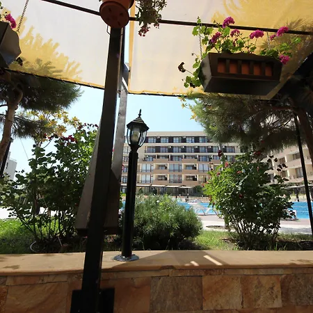 شقة Menada Luxor *
