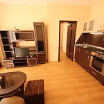 Апартаменты Menada Luxor Свети-Влас