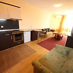 Menada Luxor Апартаменты