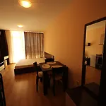 Menada Luxor *