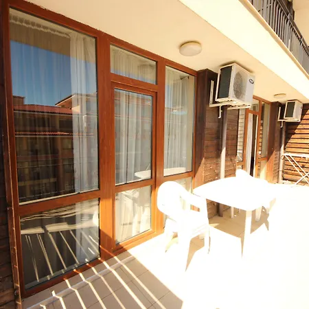 Apartmán Menada Luxor *