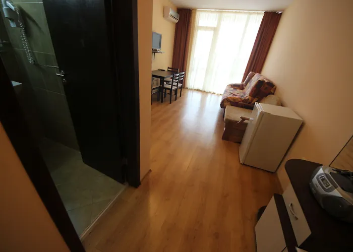 Menada Luxor * 圣弗拉斯