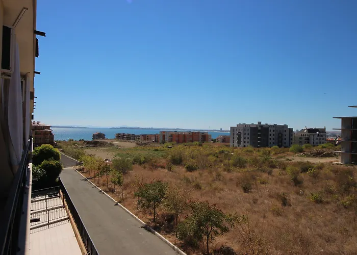 Menada Luxor 圣弗拉斯