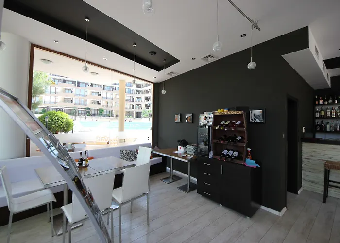 Menada Luxor
