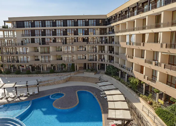 Menada Luxor 圣弗拉斯