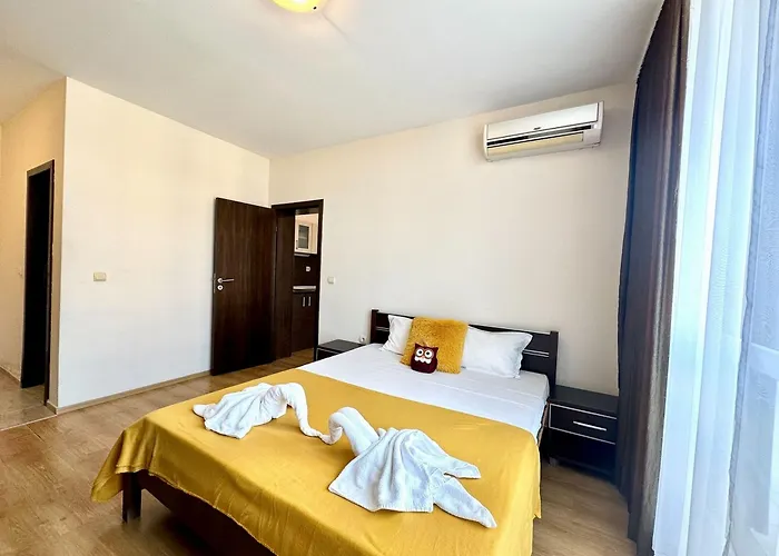 Menada Luxor Apartman *
